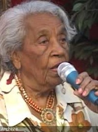 haiti-–-flash-:-message-d’odette-fombrun-(102-ans),-aux-fossoyeurs-de-la-patrie
