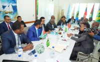 st-vincent-talks:-ali-holds-firm-on-guyana’s-position-in-1st-phase-meeting-with-caricom-heads
