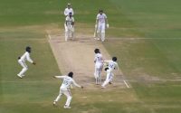 england-lose-duckett-in-chase-of-399-after-gill’s-ton