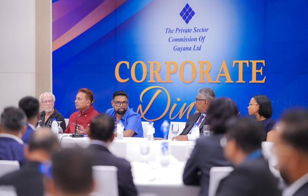 Gov’t steadily approving growing foreign workforce as contractors ask to import workers