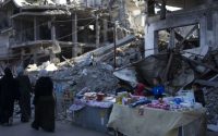 bande-de-gaza :-nouveaux-bombardements-israeliens-avant-des-discussions,-a-paris,-sur-une-treve