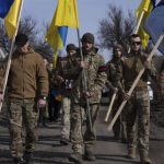 En direct, guerre en Ukraine : la fin de non-recevoir des Etats-Unis, de l’OTAN, de l’Allemagne et du Royaume-Uni à l’idée avancée par Emmanuel Macron sur l’envoi éventuel de militaires
