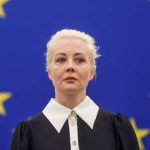 « Si vous voulez vaincre Poutine, il faut cesser d’être ennuyeux » : le discours de Ioulia Navalnaïa au Parlement européen
