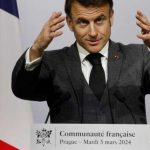 Guerre en Ukraine : Emmanuel Macron « assume » de bousculer les Occidentaux et met en garde contre « l’esprit de défaite »