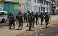 violence-des-gangs-armes-en-haiti-:-des-officiers-kenyans-font-marche-arriere