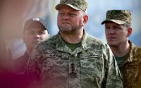 l’ex-commandant-en-chef-des-forces-armees-ukrainiennes-valeri-zaloujny-nomme-ambassadeur-au-royaume-uni