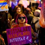 En Turquie, les organisations féministes se concentrent sur les violences faites aux femmes