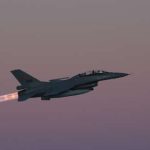 En direct, guerre en Ukraine : les premiers avions de chasse F-16 ukrainiens devraient être en service en juillet