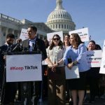 Interdire TikTok aux Etats-Unis reviendrait à « se tirer une balle dans le pied », accuse la Chine