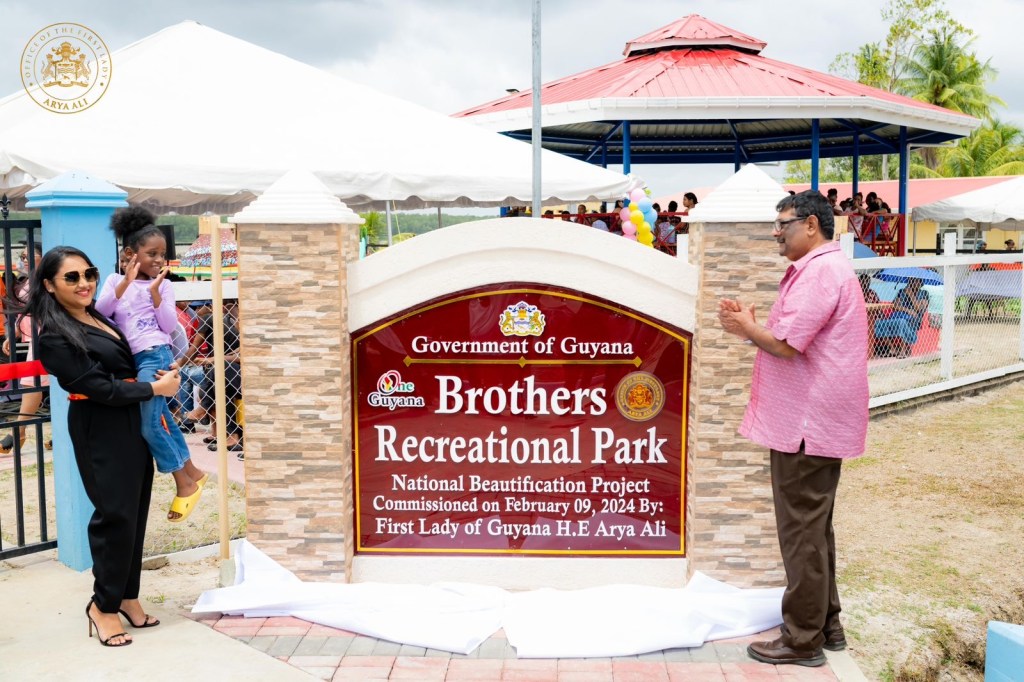 First Lady commissions two new parks in Region Six