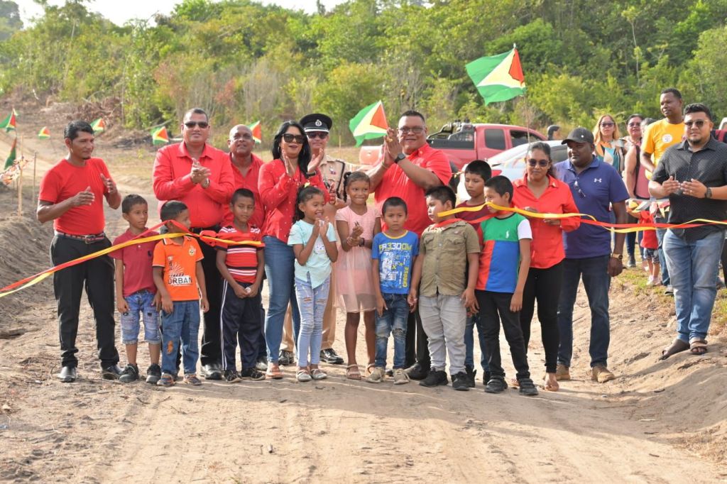 No more boats as $44M Wauna/Arukamai access road commissioned