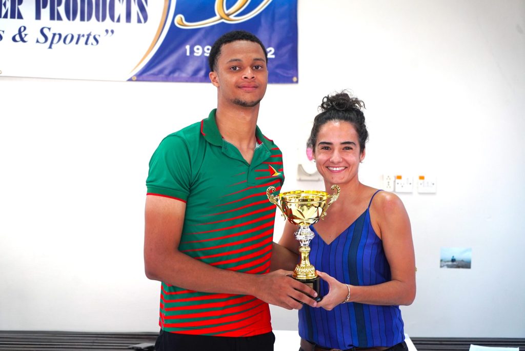 Junior Squash: Nicholas Verwey withstands Louis DaSilva to seal U-19 title
