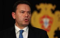 portugal :-luis-montenegro-nomme-premier-ministre-apres-sa-courte-victoire-aux-legislatives
