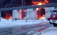 en-direct,-guerre-en-ukraine :-incendie-dans-une-raffinerie-de-petrole-russe-apres-une-attaque-de-drone