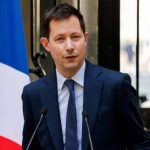 Les Républicains, pris en étau entre le RN et la majorité, cherchent leur ligne droite pour les européennes