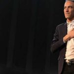 Elections européennes : Raphaël Glucksmann tente de s’immiscer dans le match entre Renaissance et le RN