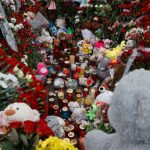 Attentat près de Moscou : les images des hommages après l’attaque au Crocus City Hall