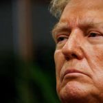 Donald Trump attendu au tribunal pour une caution de près d’un demi-milliard de dollars, avec le risque de voir ses comptes gelés