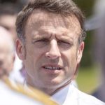 Guerre en Ukraine : la promesse d’Emmanuel Macron d’aider Kiev vire au casse-tête budgétaire et politique