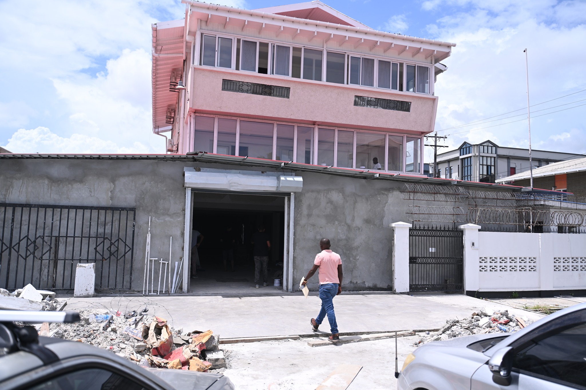 Housing Ministry stops unauthorised construction of Brickdam supermarket 