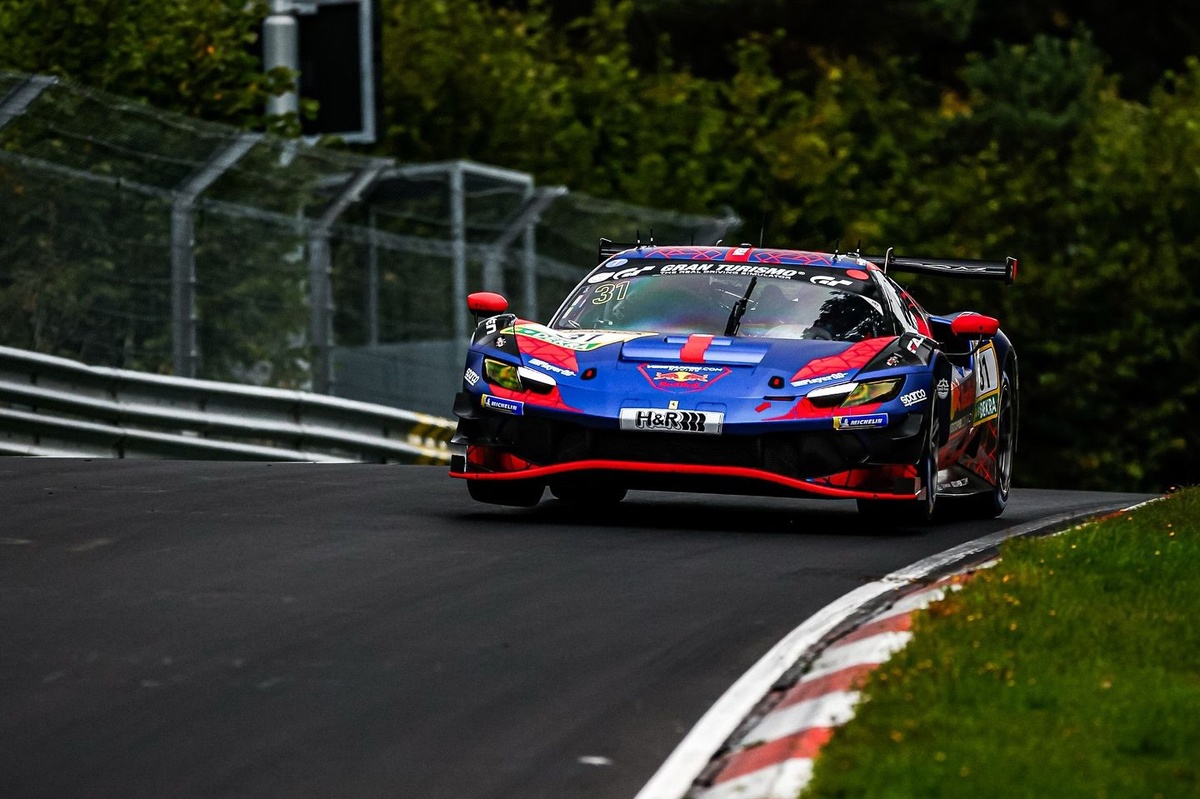Verstappen wins on NLS GT3 debut