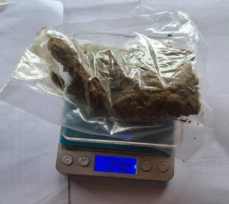Man arrested after cannabis found during police checkpoint search at Itaballi