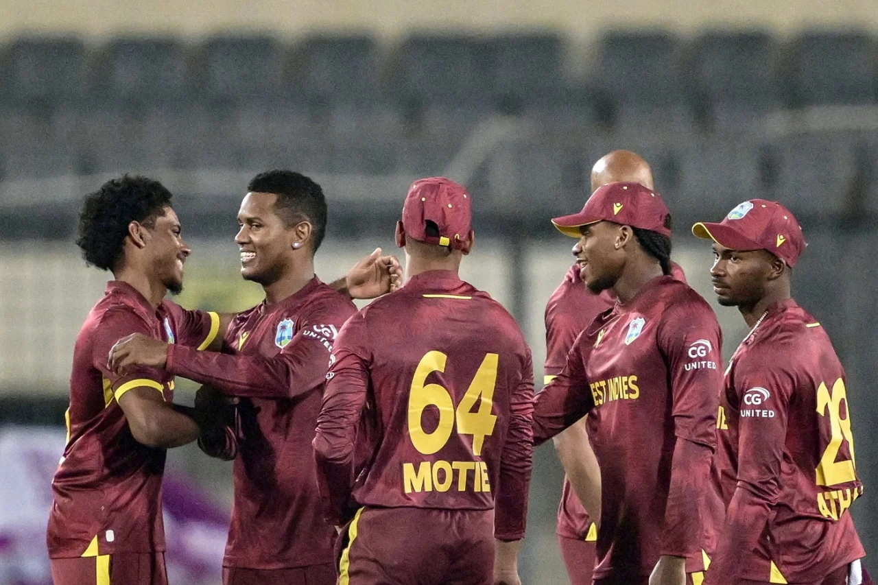 Akeal Hosein’s Dhaka adventure: 4am arrival followed by Super Over heroics