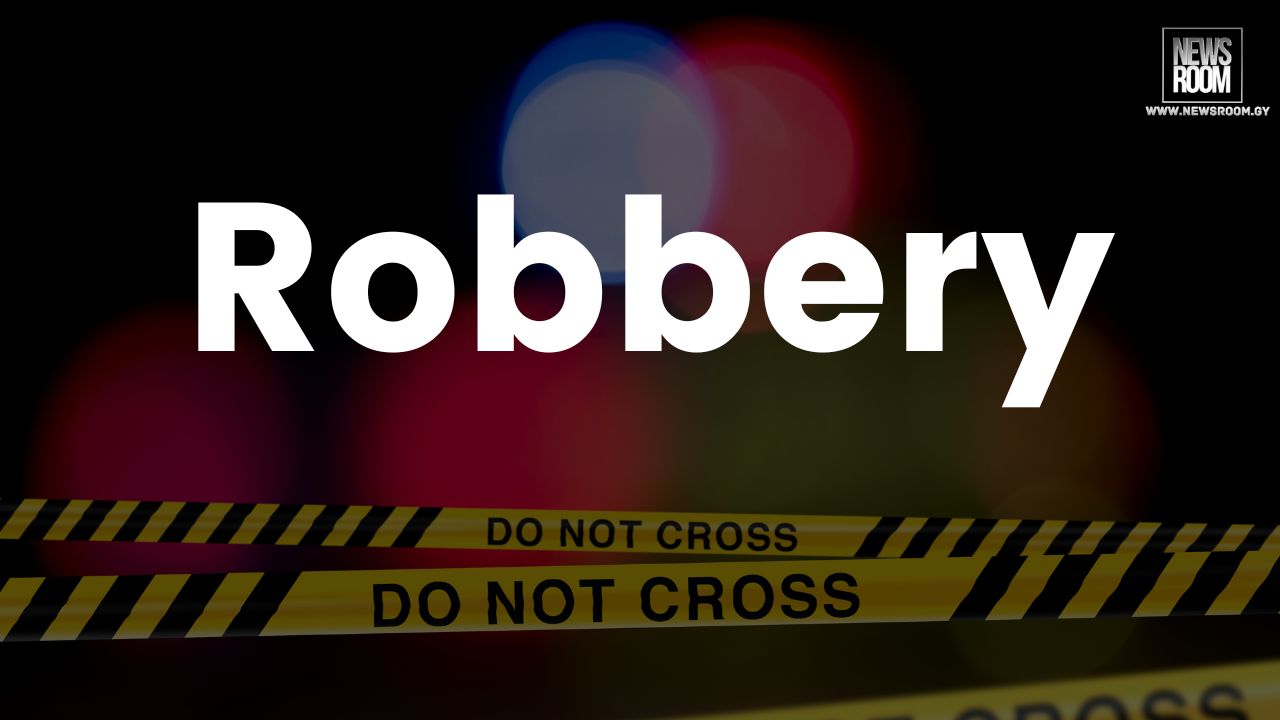Smyth Street restaurant manager robbed of nearly $650,000