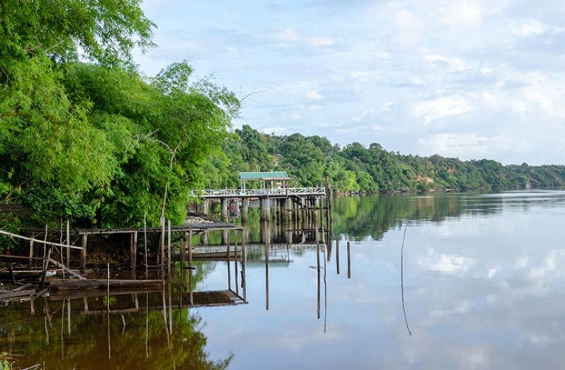 Suriname-Guyana Chamber urges dialogue as tensions emerge over Corentyne River charges