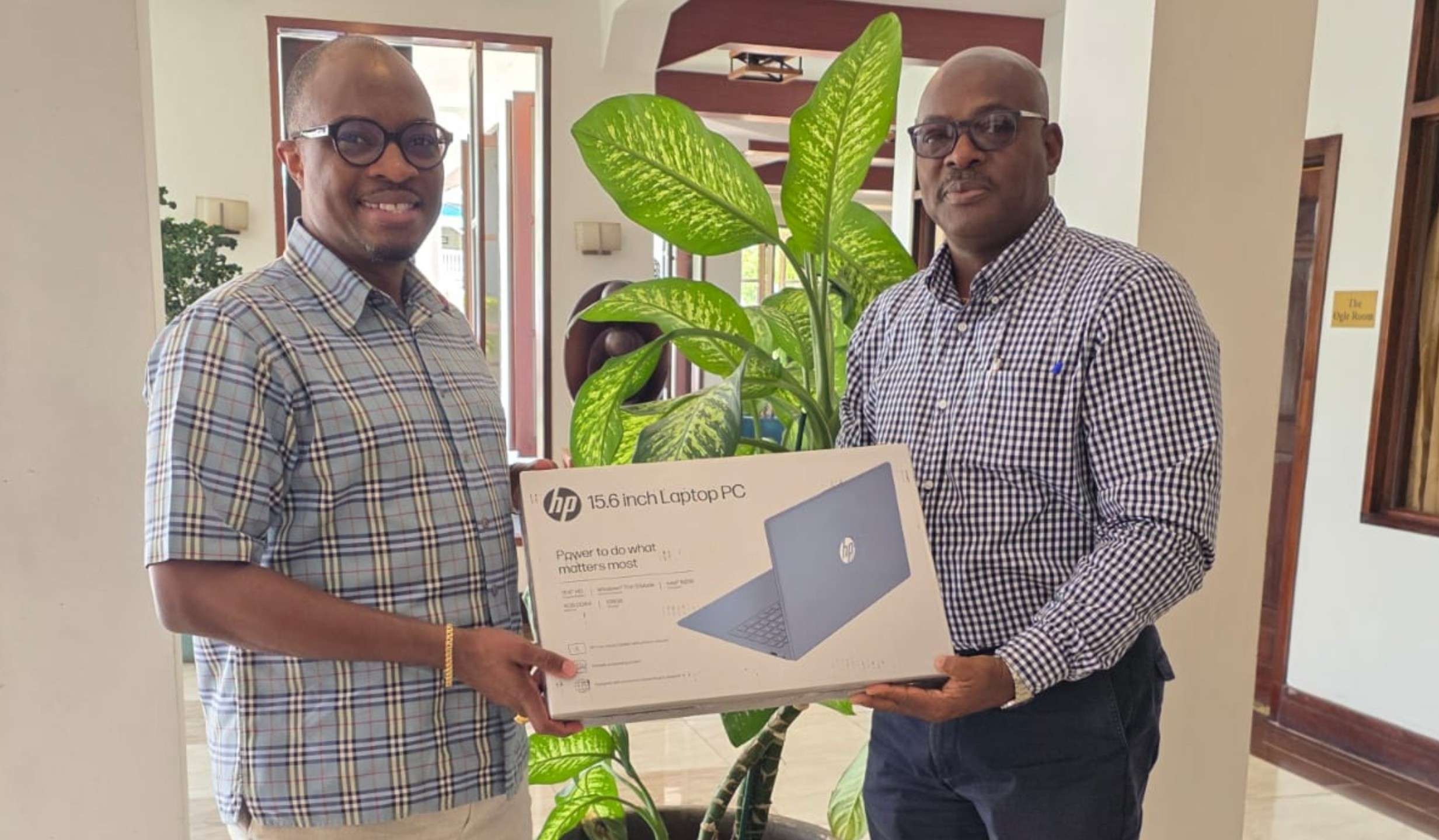 Guyana Powerlifting Federation boosted by Pele FC Alumni laptop donation