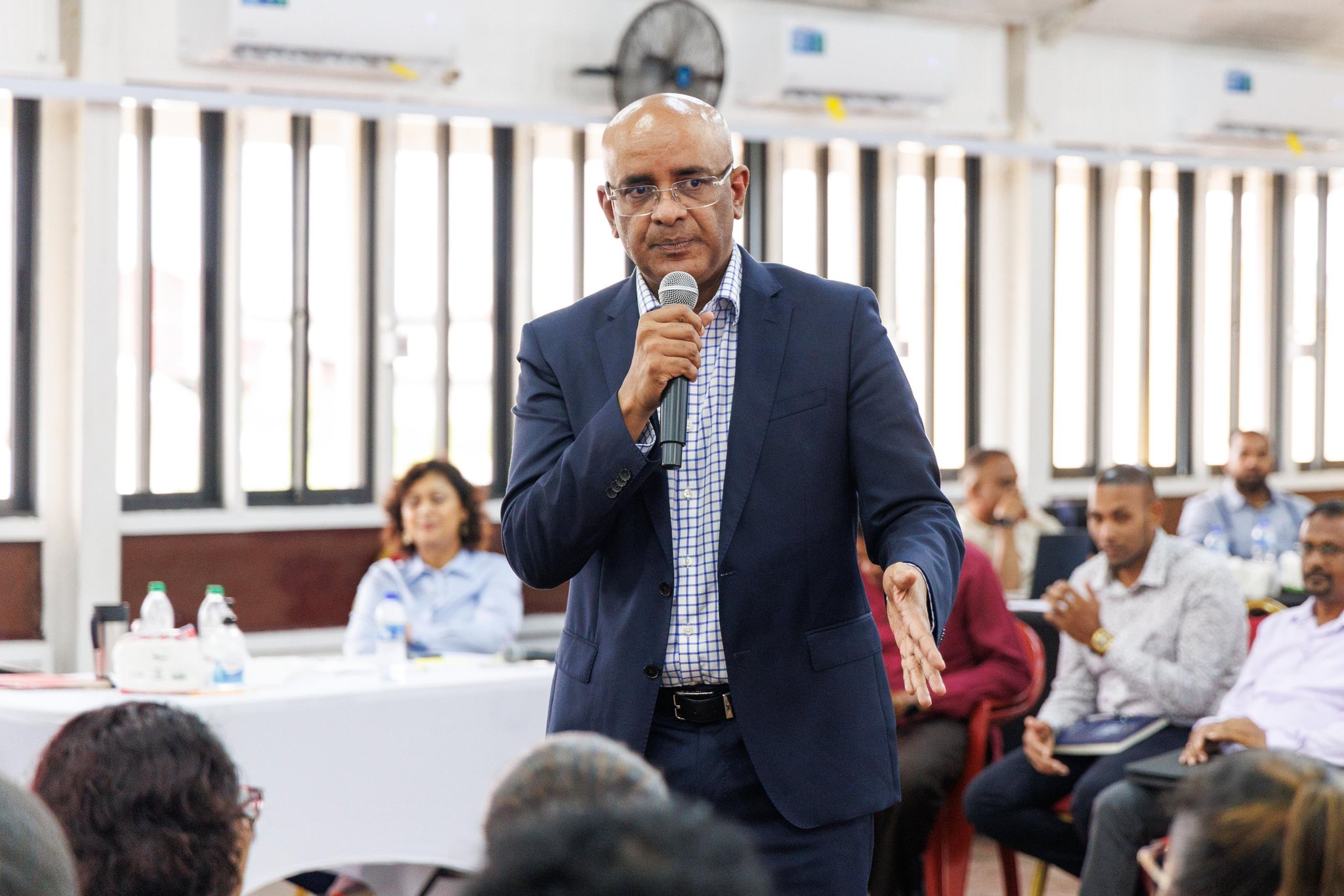 Gov’t commits to improving education, roads, policing in Amerindian communities