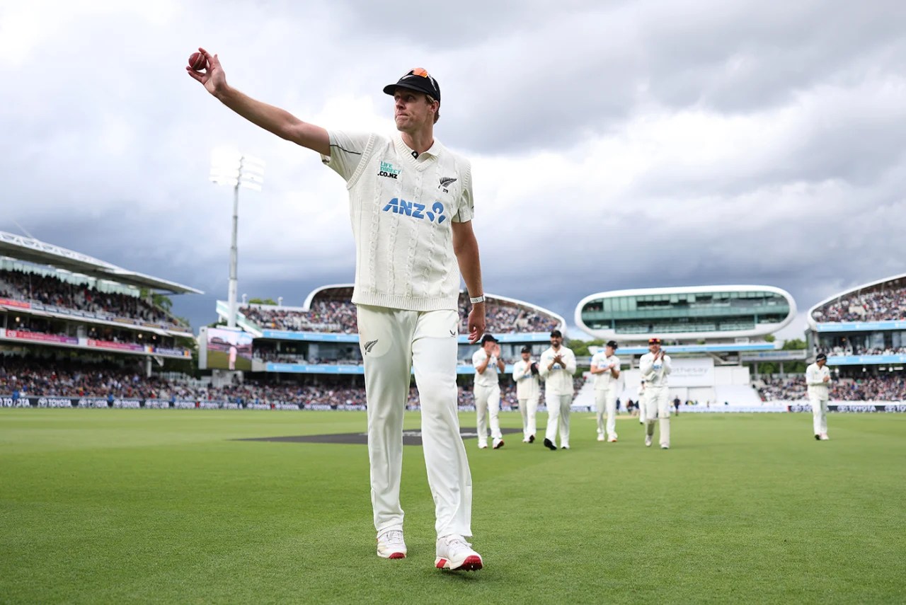 Robinson rocks New Zealand after England’s batting meltdown