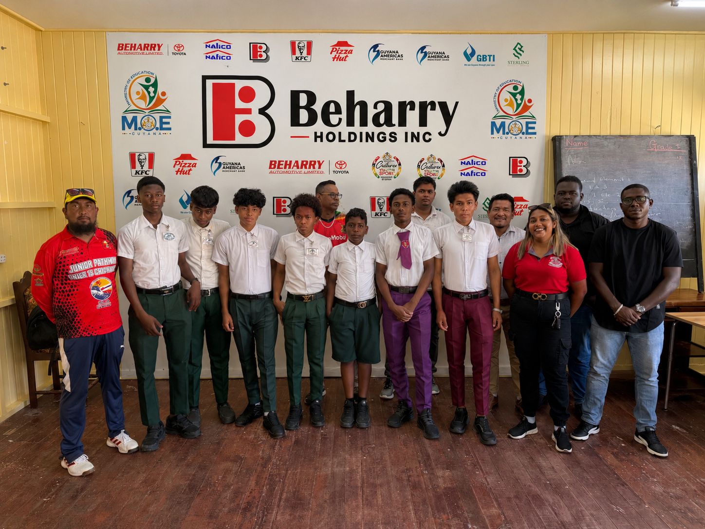 Adams urges youths to ‘make every moment count’ as Beharry U-19 School cricket looms