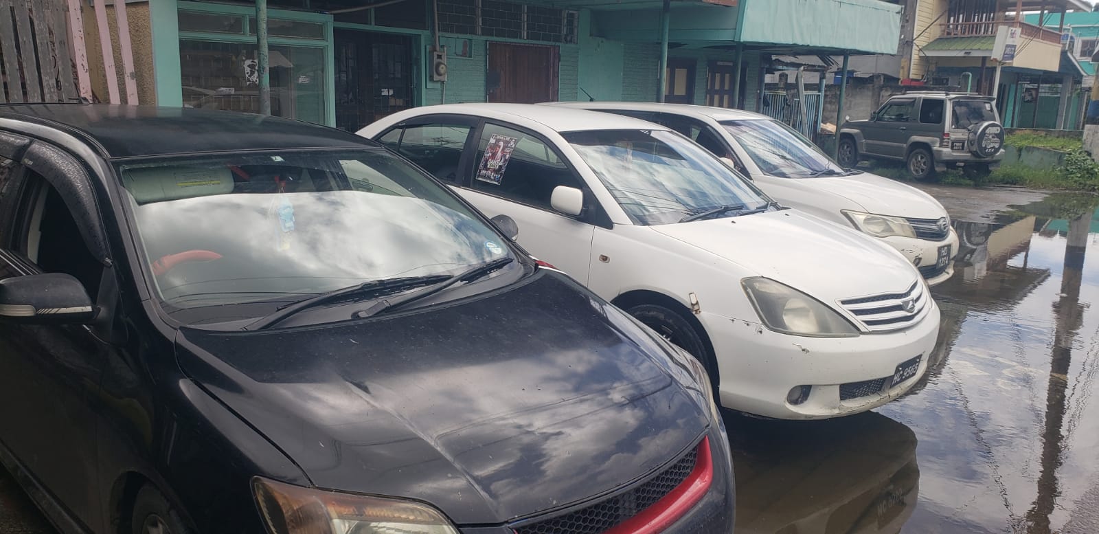 Private cars as taxis: Corentyne hire car operators call for action